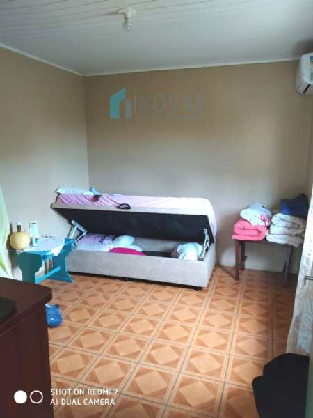 Casa 2 dormitórios no bairro Igara