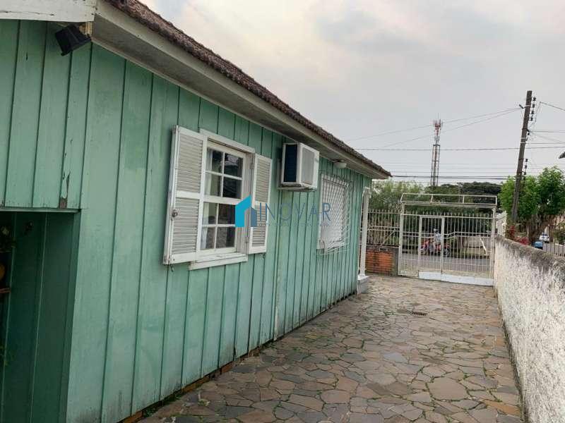 Casa 2 dormitórios no bairro Niterói