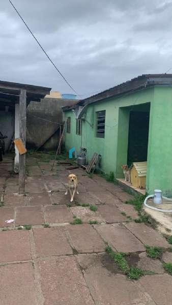 Casa 3 dormitórios no bairro Niterói