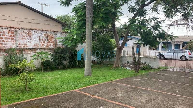 Casa 3 dormitórios no bairro Niterói