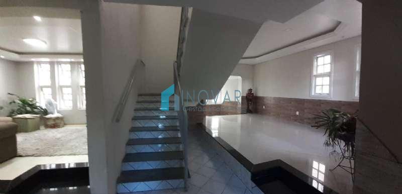 Casa 4 dormitórios no bairro Nossa Senhora das Graças