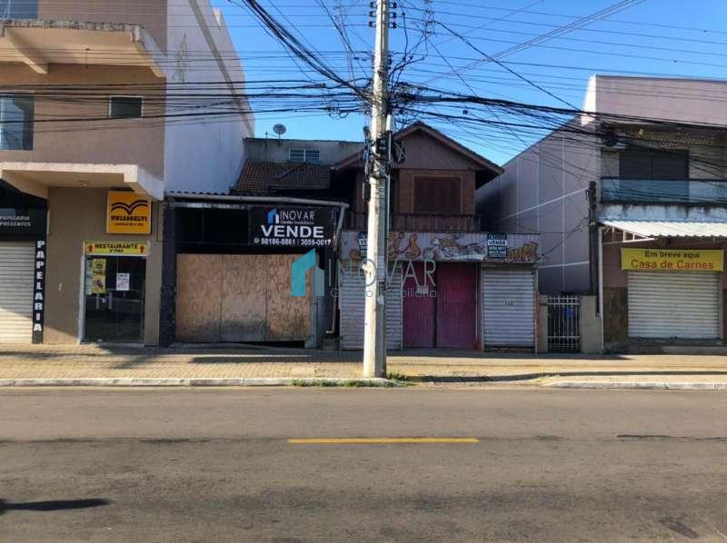 Sobrado 3 dormitórios no bairro Niterói em Canoas