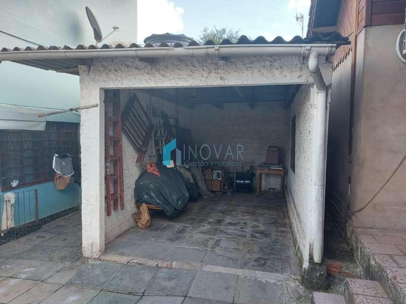 Casa 3 dormitórios no bairro Niterói