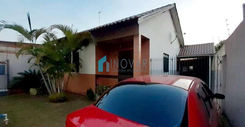 Casa 3 dormitórios no bairro Niterói