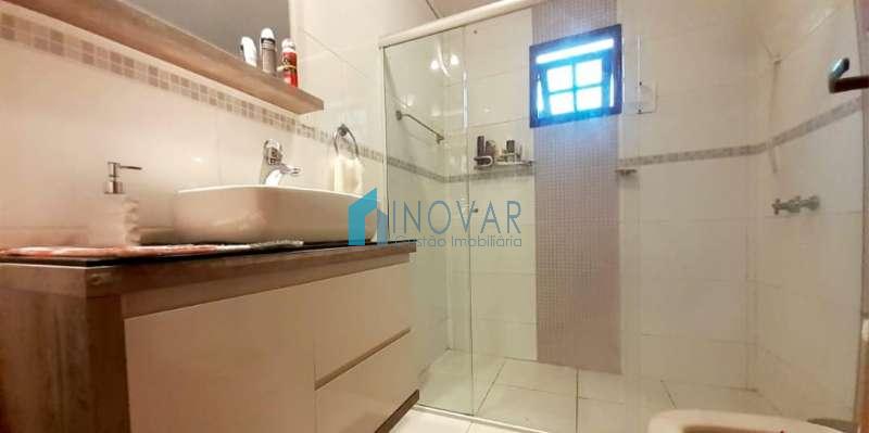 Casa 3 dormitórios no bairro Niterói