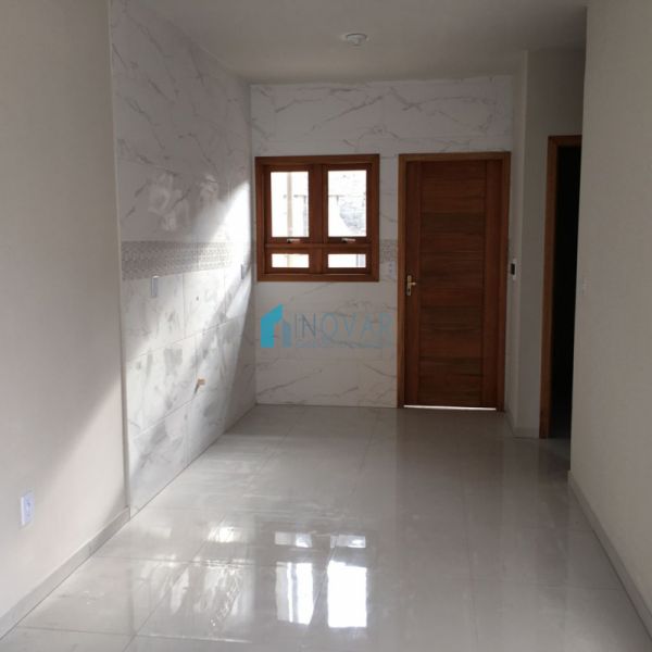 Casa 2 dormitórios no bairro Niterói