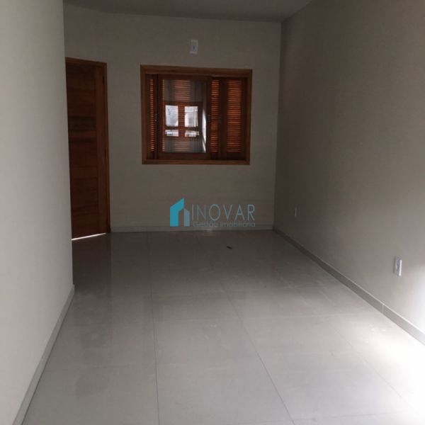 Casa 2 dormitórios no bairro Niterói