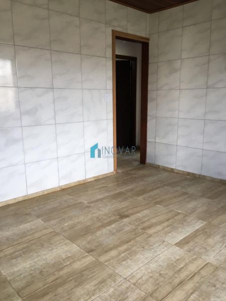 Casa 2 dormitórios no bairro Niterói