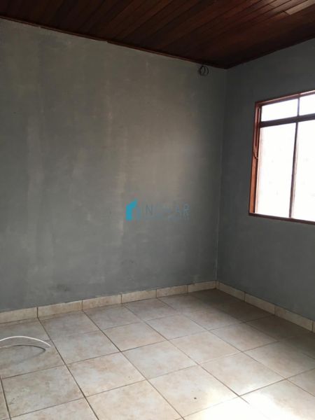 Casa 2 dormitórios no bairro Niterói