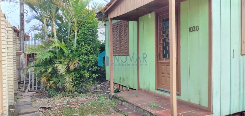 Casa 2 dormitórios no bairro Niterói