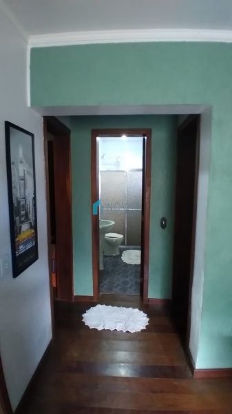 Casa 3 dormitórios no bairro Niterói