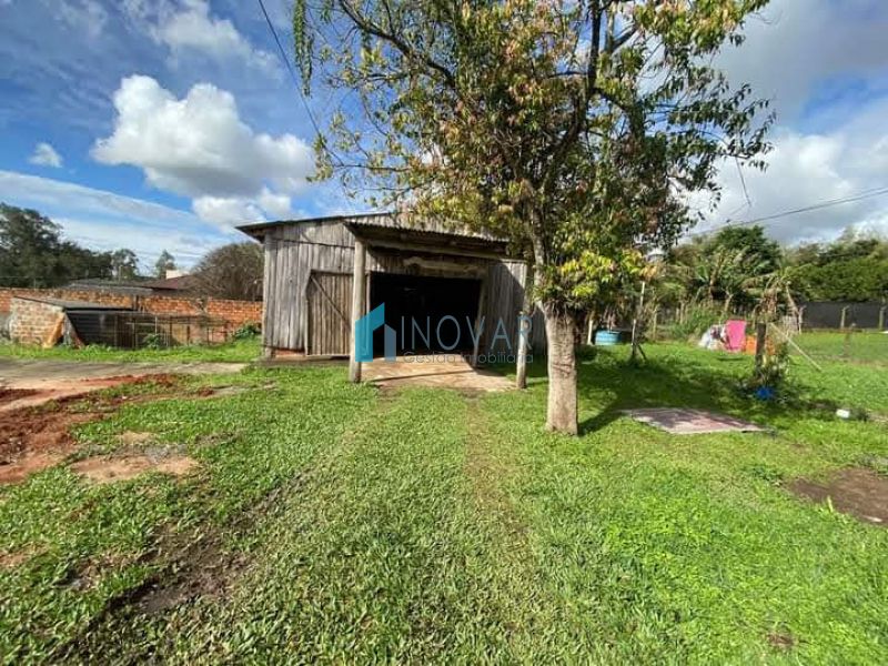Casa 3 dormitórios no bairro Califórnia