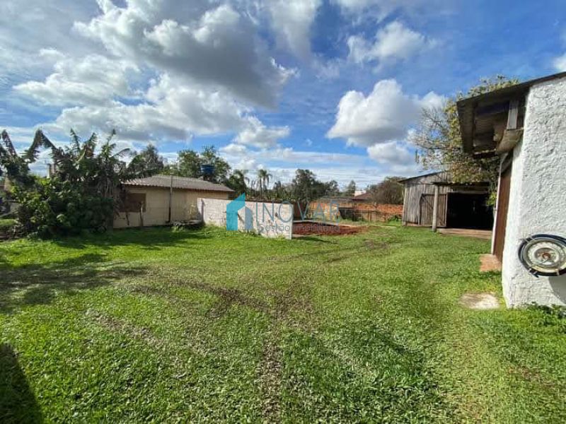 Casa 3 dormitórios no bairro Califórnia
