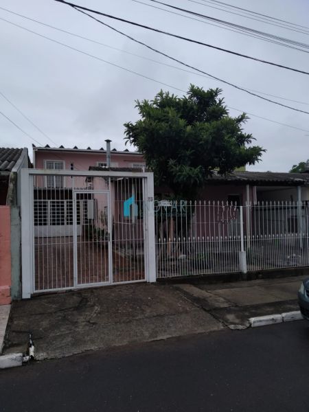 Casa 2 dormitórios no bairro Guajuviras