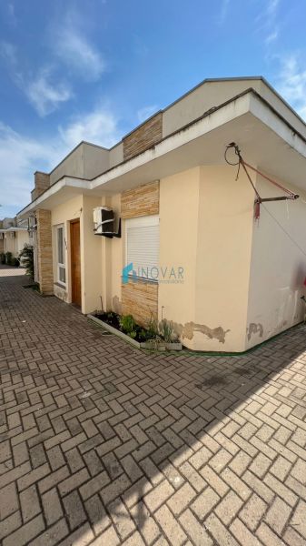 Casa em Condomínio 2 dormitórios no bairro Niterói