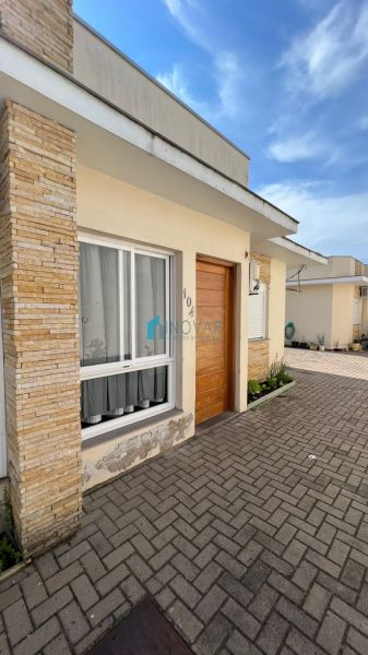 Casa em Condomínio 2 dormitórios no bairro Niterói