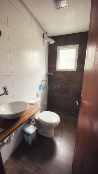Casa em Condomínio 2 dormitórios no bairro Niterói