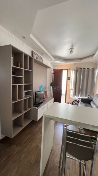 Casa em Condomínio 2 dormitórios no bairro Niterói