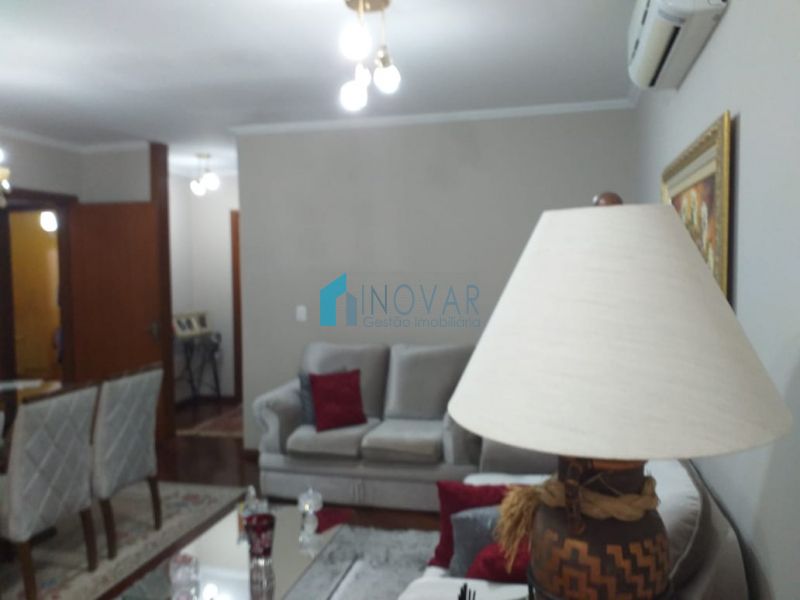 Apartamento 3 dormitórios no bairro Centro