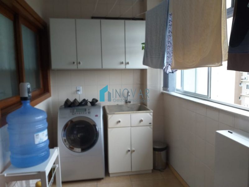 Apartamento 3 dormitórios no bairro Centro