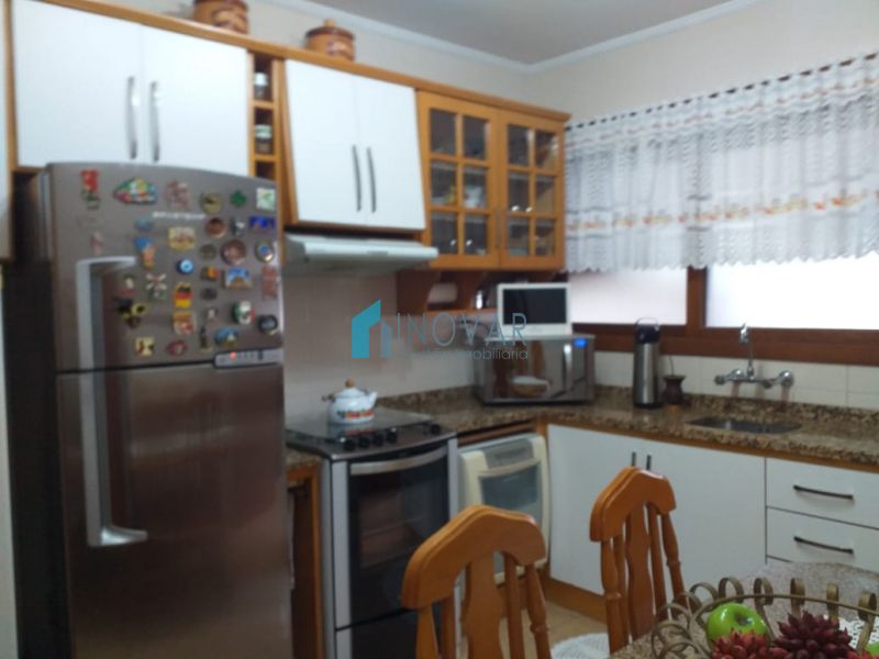 Apartamento 3 dormitórios no bairro Centro