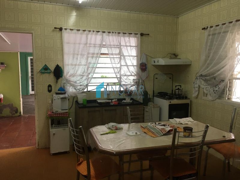 Casa 2 dormitórios no bairro Nossa Senhora das Graças