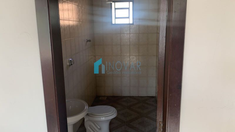 Casa 3 dormit&oacute;rios no bairro Niterói