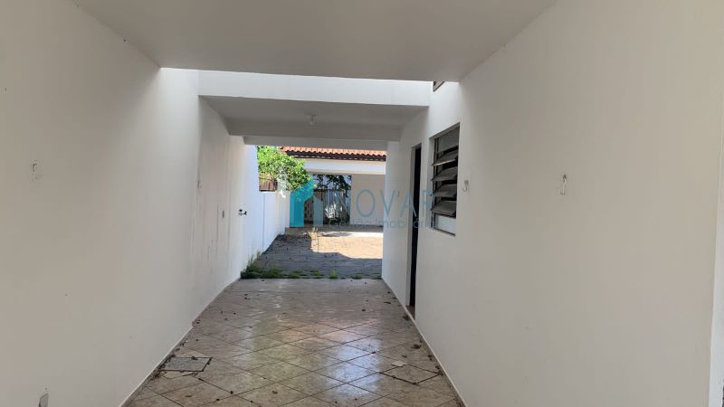 Casa 3 dormit&oacute;rios no bairro Niterói
