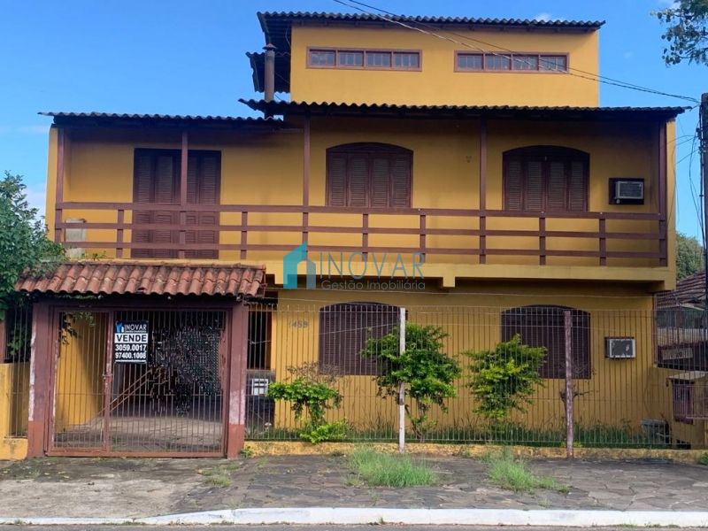 Sobrado 5 dormitórios no bairro Niterói