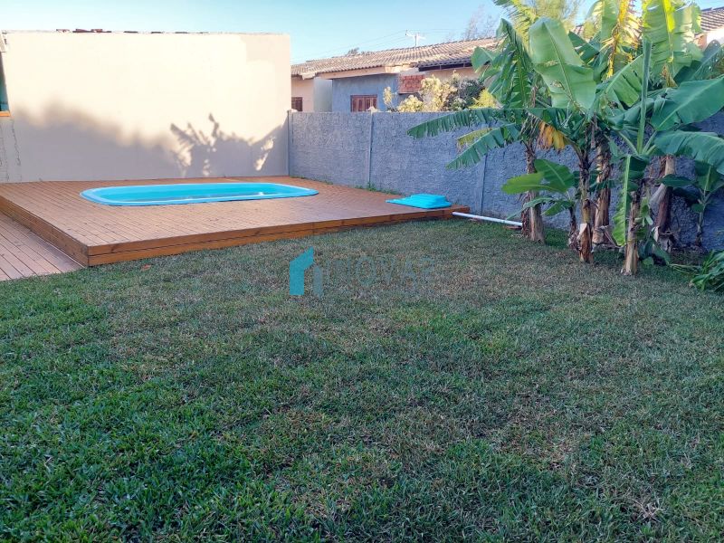 Casa 2 dormitórios no bairro Albatroz (Distrito)