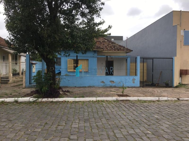 Casa 2 dormitórios no bairro Niterói