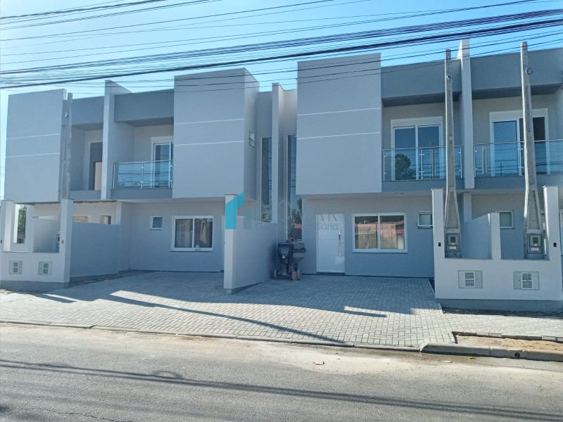 Sobrado 2 dormitórios no bairro São José - 