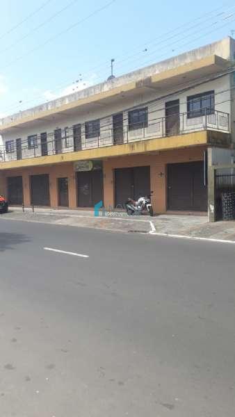 Prédio 5 dormitórios no bairro Niterói