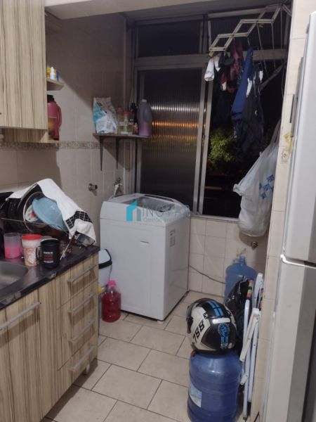 Apartamento 2 dormitórios no bairro Guajuviras