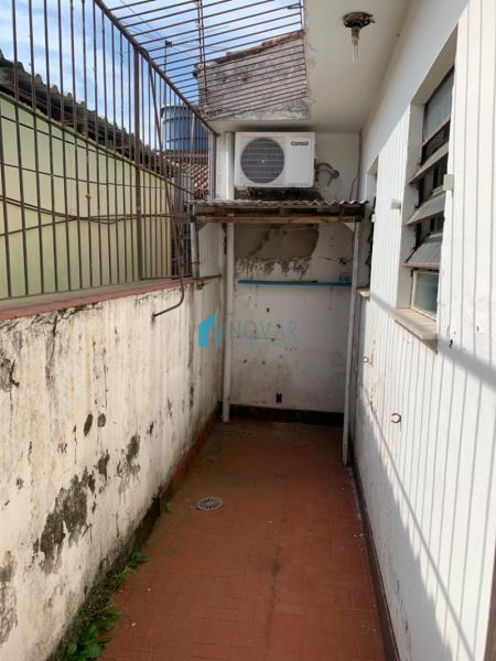 Casa 3 dormitórios no bairro Niterói