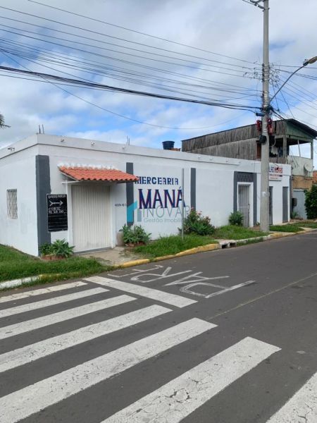 Prédio no bairro Mathias Velho