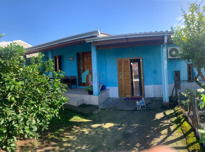 Casa 2 dormitórios no bairro Rio Branco - 