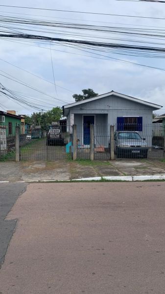 Casa em Condomínio no bairro Niterói - 