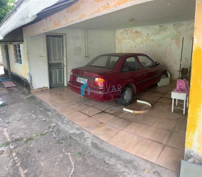 Casa 3 dormitórios no bairro Niterói