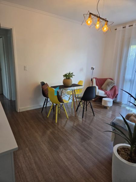 Apartamento 2 dormitórios no bairro Vila Eunice Nova
