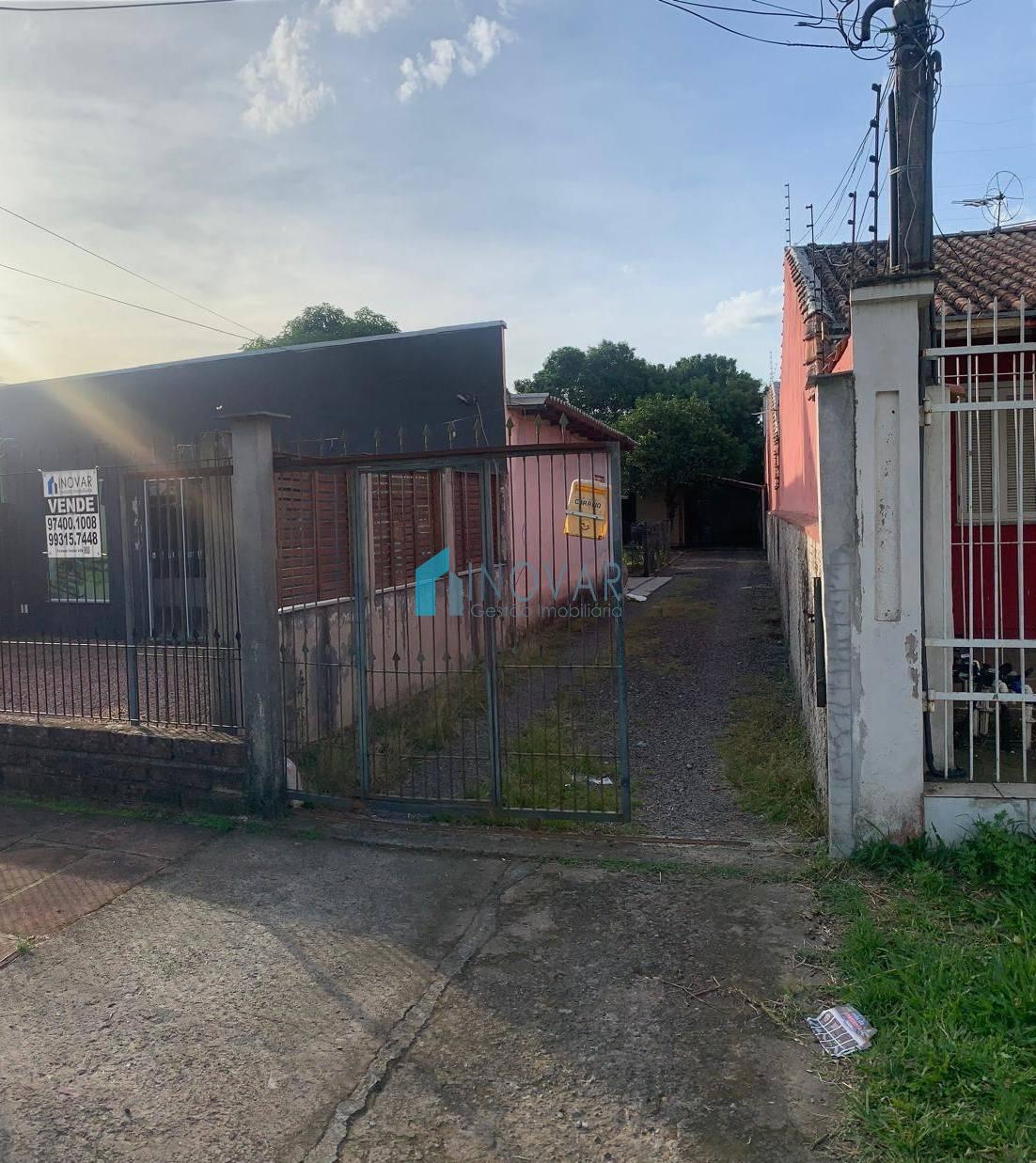 Casa 3 dormitórios no bairro Niterói