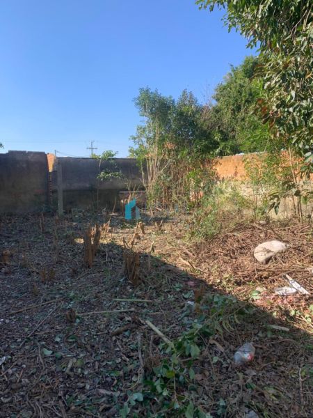 Casa 2 dormitórios no bairro Niterói - 