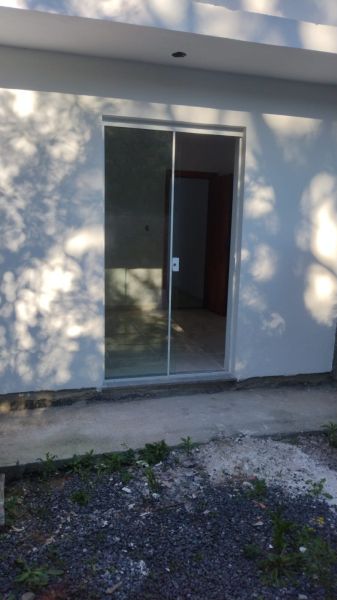 Casa 2 dormitórios no bairro Vila Elza