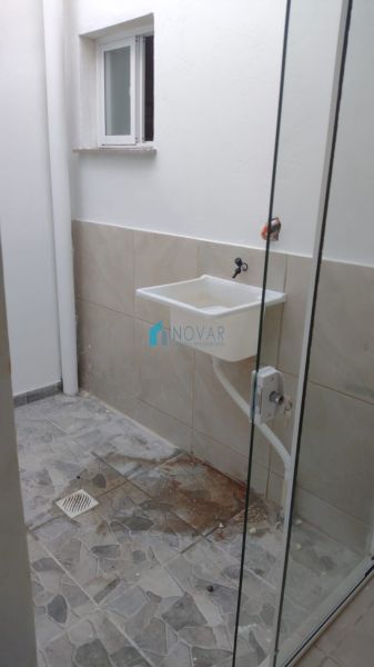 Casa 2 dormitórios no bairro Vila Elza