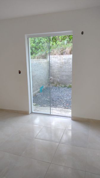 Casa 2 dormitórios no bairro Vila Elza