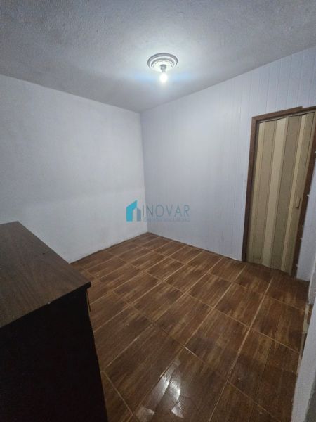 Sobrado 4 dormitórios no bairro Protásio Alves