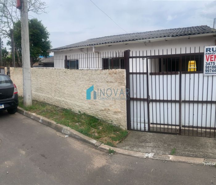 Casa 2 dormitórios no bairro Niterói