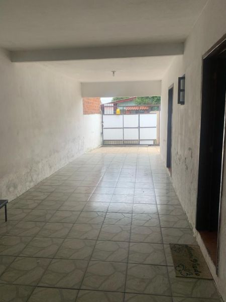 Casa 2 dormitórios no bairro Niterói