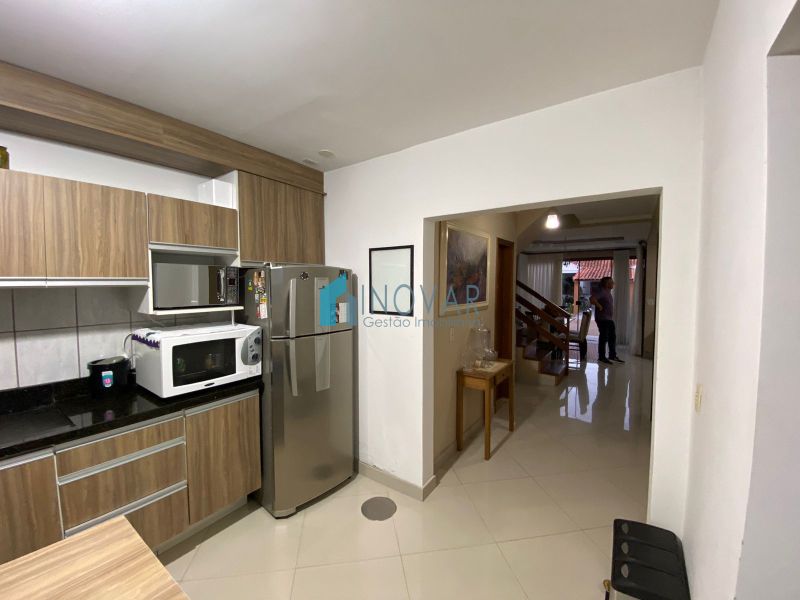 Sobrado 4 dormit&oacute;rios no bairro Centro