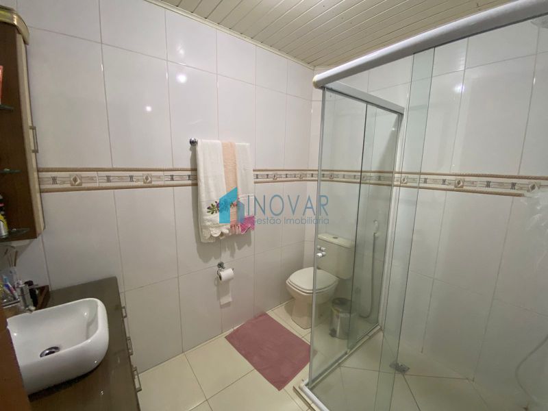 Sobrado 4 dormit&oacute;rios no bairro Centro